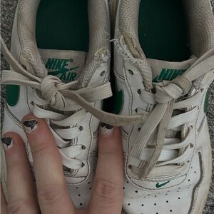 Nike White and Green Air Sneakers